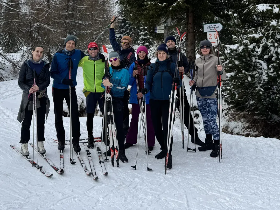 [Ulepsz]{.text-primary} technikę pływania.